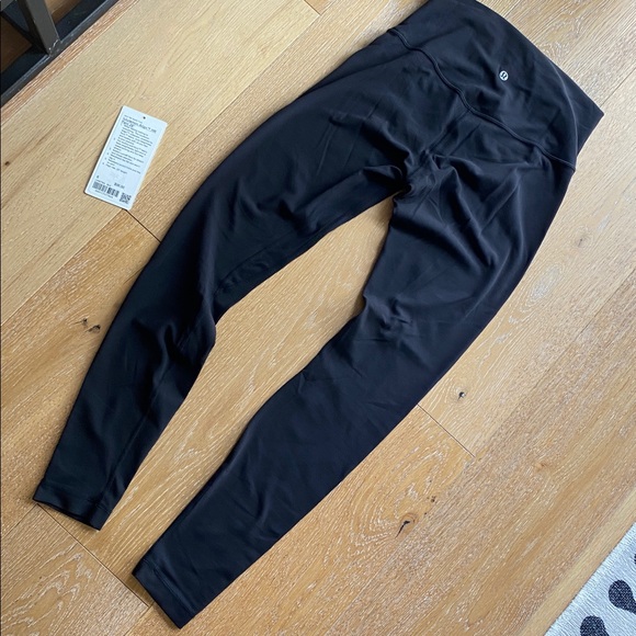 LULULEMON Align (6) HR legging 28” (black/BLK) - Picture 5 of 16